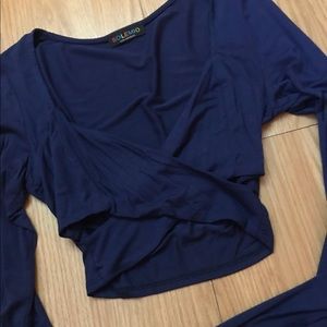 Long sleeve cross crop top